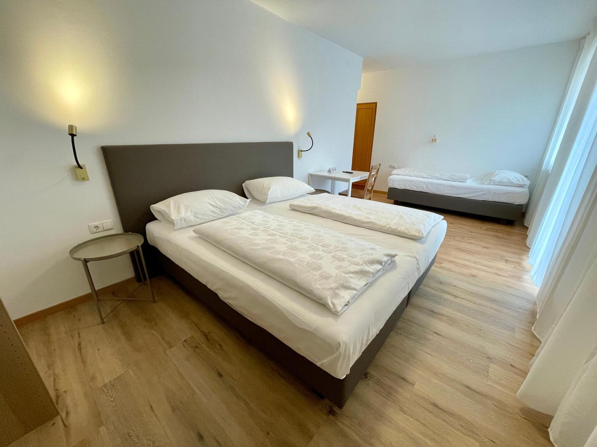 Transit Rooms - Your Stopover Sterzing Exteriör bild